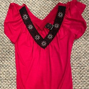 Women’s Red/ Black Short Sleeve Blouse Size Small